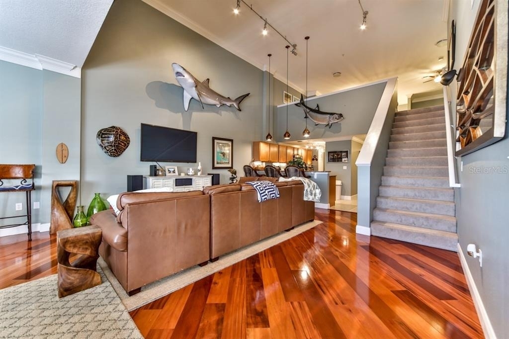 273 Middle Way - Photo 10