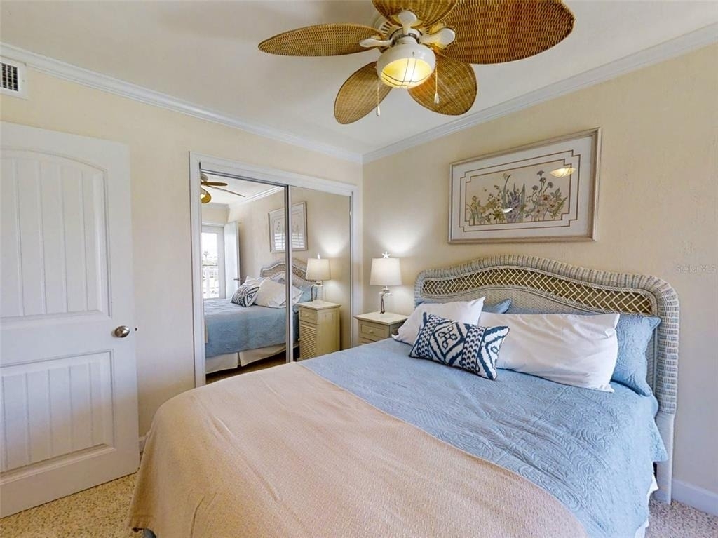 4849 Saxon Drive - Photo 12