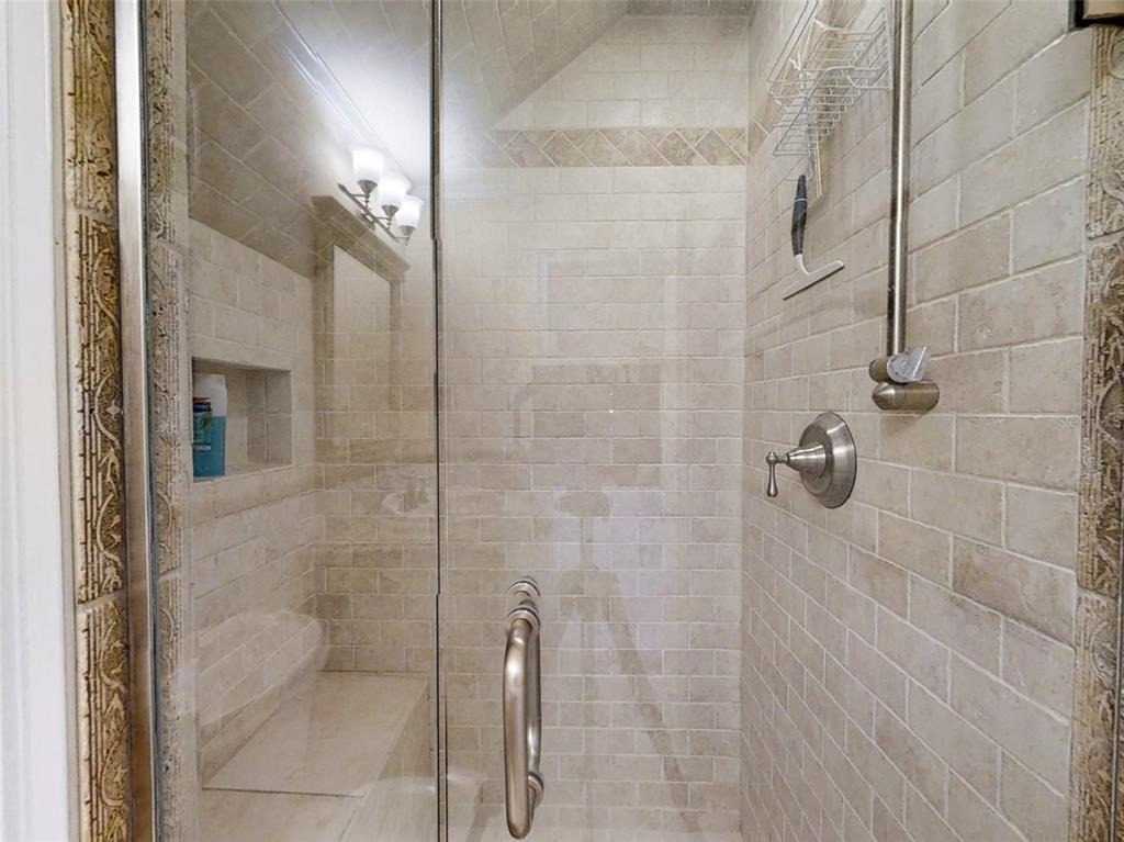 4849 Saxon Drive - Photo 3