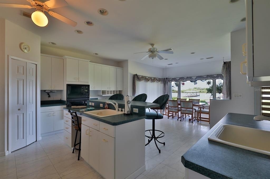 2437 Swordfish Lane - Photo 4