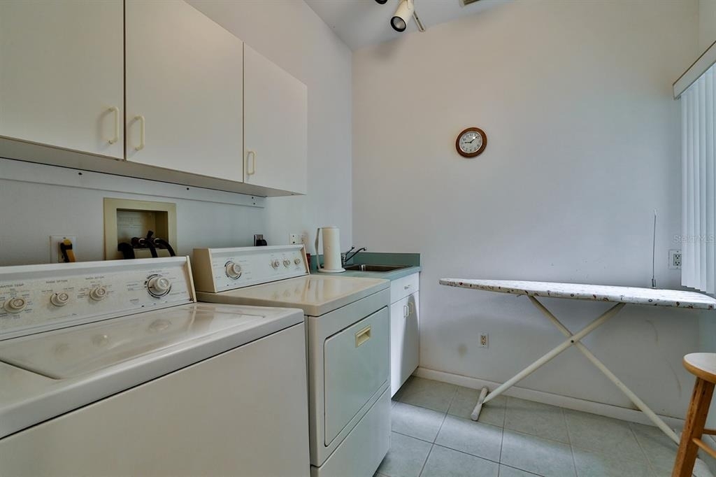 2437 Swordfish Lane - Photo 23