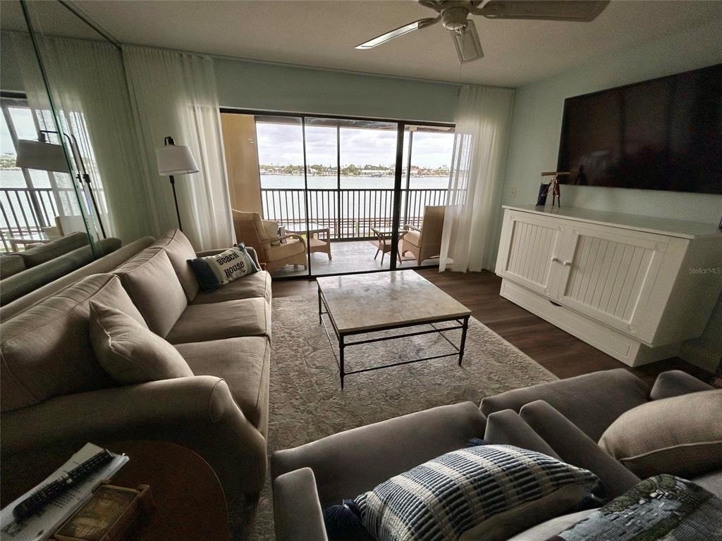 446 Bouchelle Drive - Photo 14
