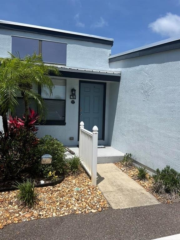 76 Heather Point Court - Photo 0