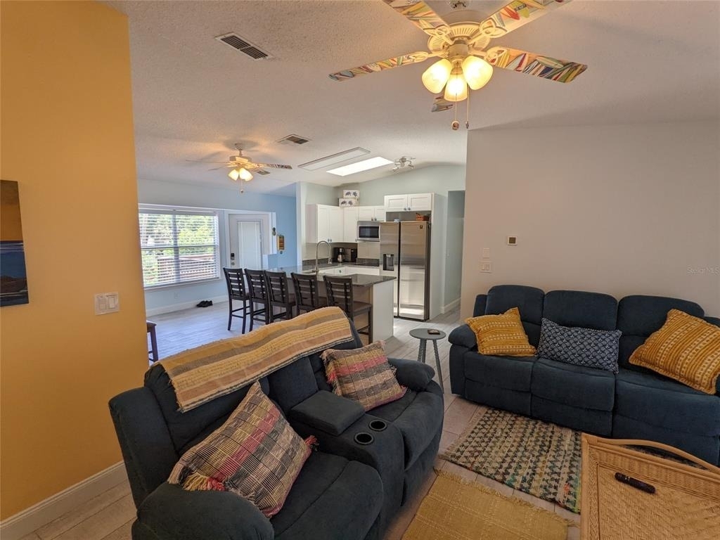 203 Canova Drive - Photo 4