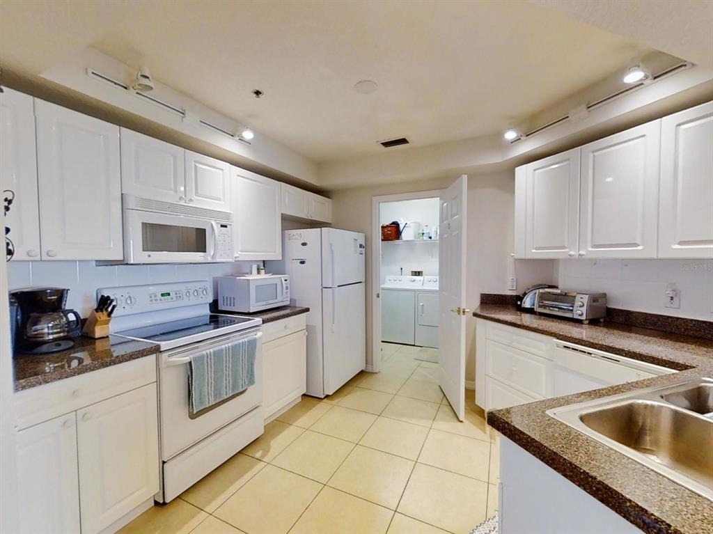 5300 S Atlantic Avenue - Photo 4