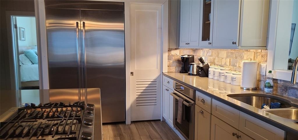 1011 Hill Street - Photo 13
