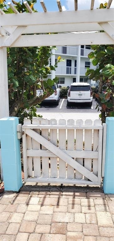 1011 Hill Street - Photo 28