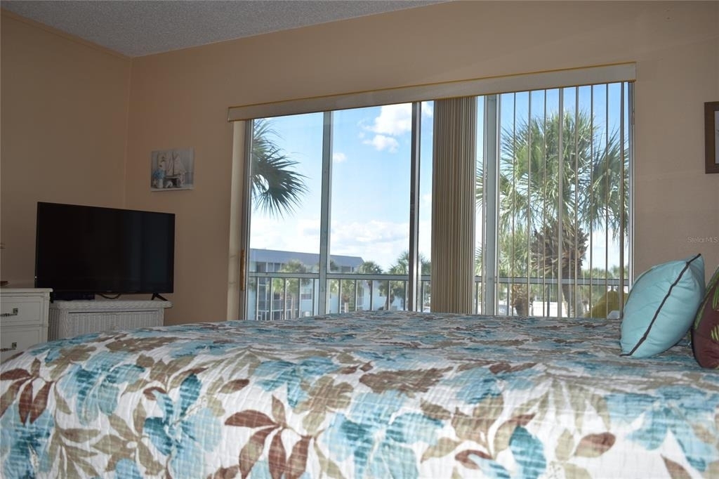325 N Causeway - Photo 10
