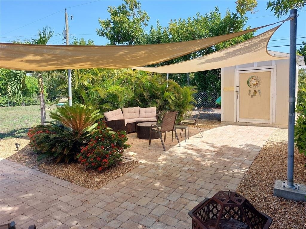 1541 Crest Drive - Photo 22