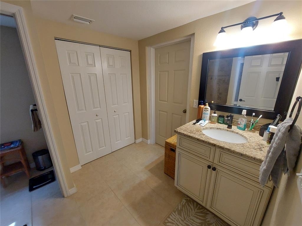 1541 Crest Drive - Photo 8