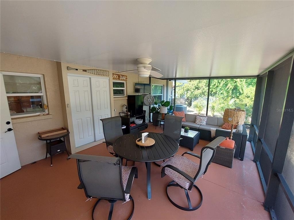 1541 Crest Drive - Photo 19