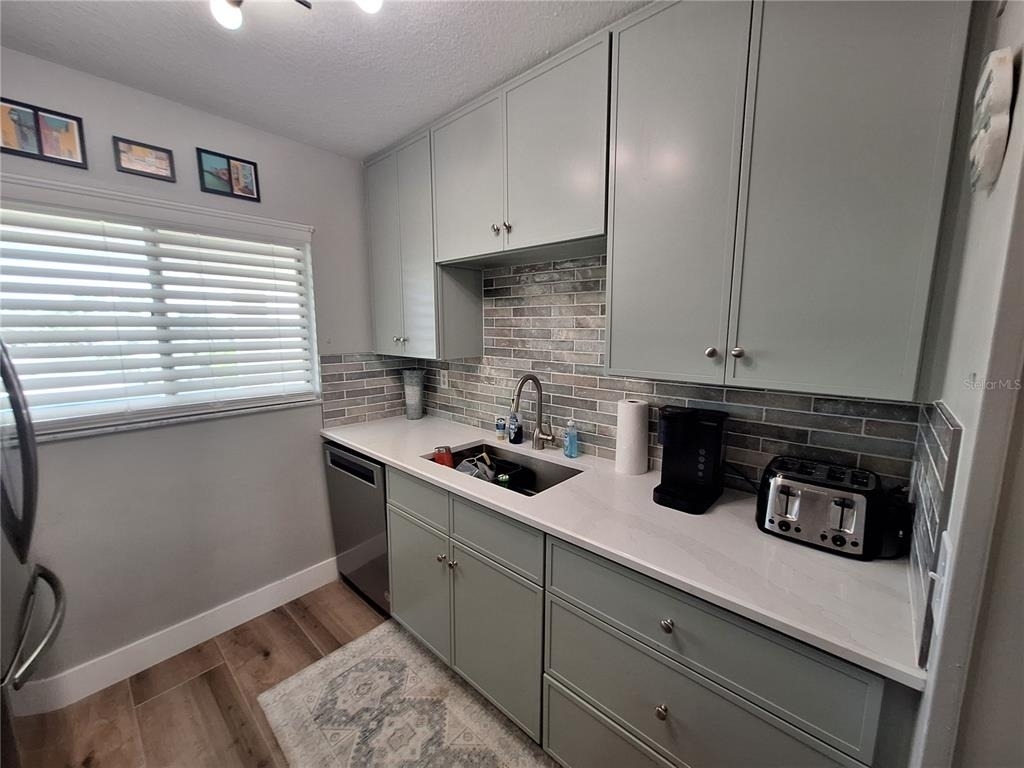 708 Tamiami Trail S - Photo 10