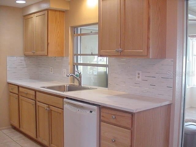 533 Circlewood Drive - Photo 2
