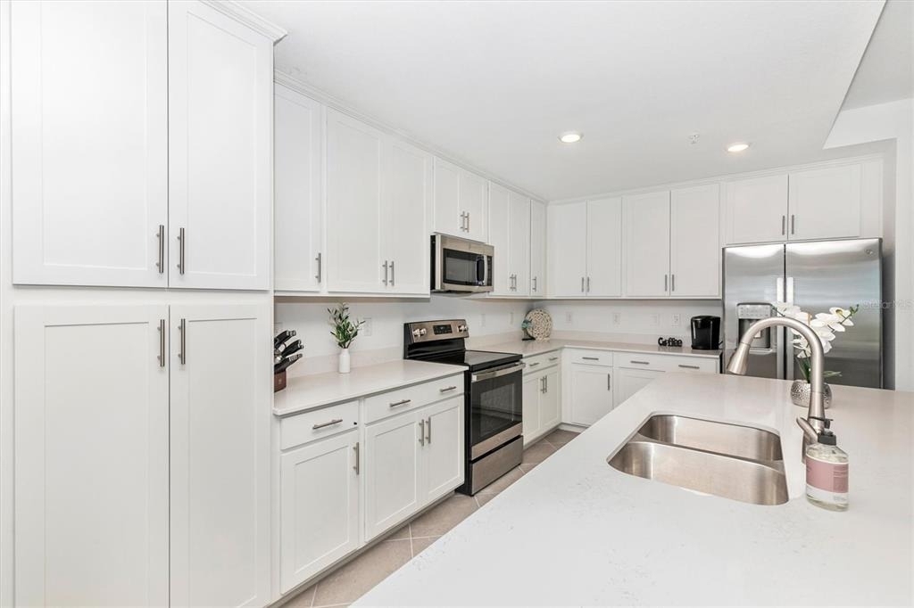12280 Wellen Golf Street - Photo 10