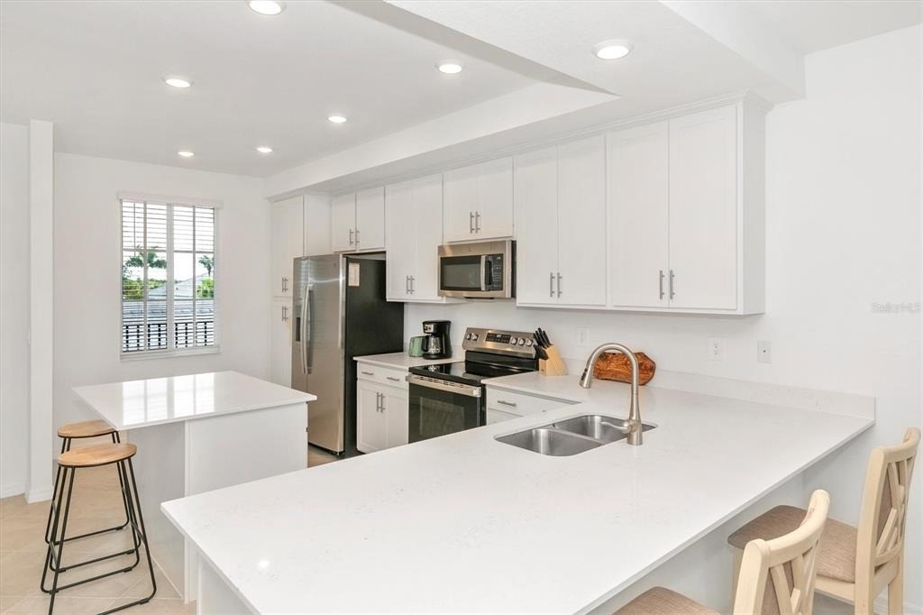 12320 Wellen Golf Street - Photo 3