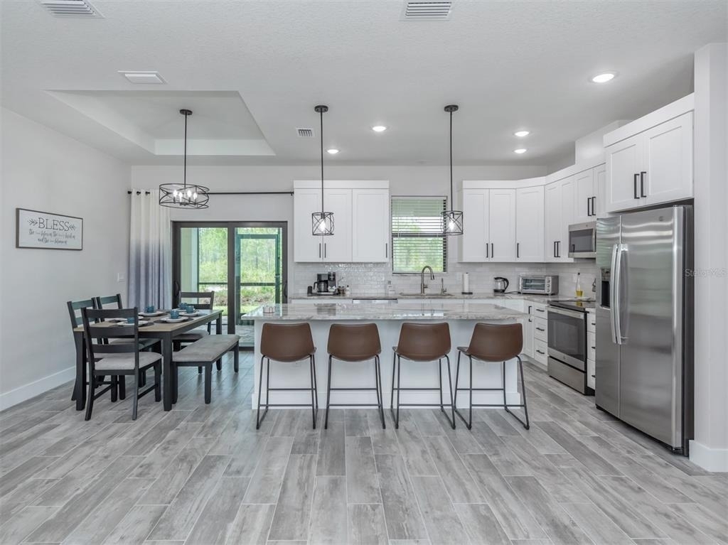 17566 De Miranda Avenue - Photo 8
