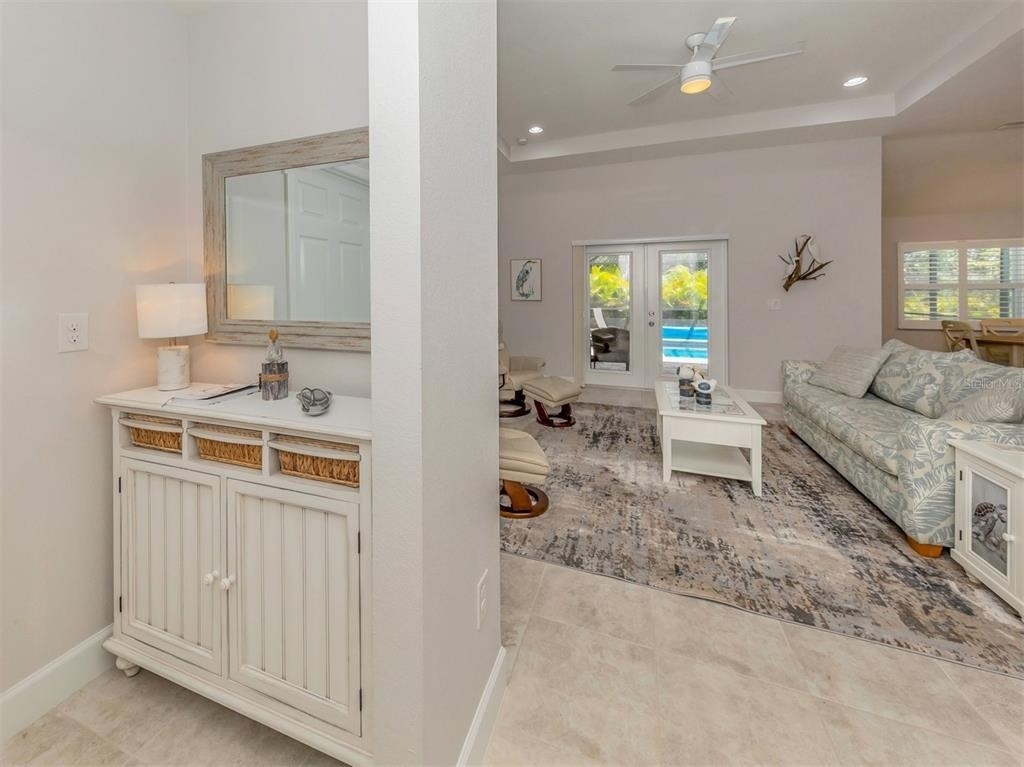 236 Holly Road - Photo 5