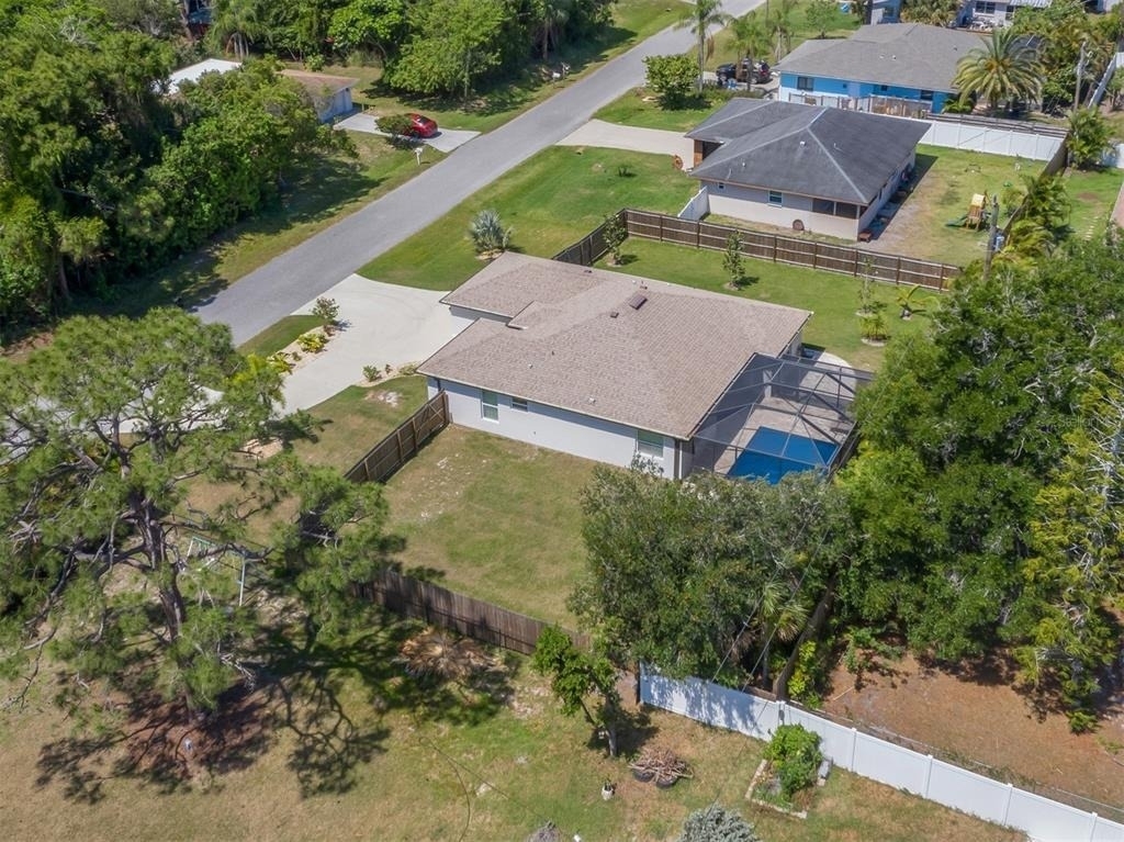 236 Holly Road - Photo 38