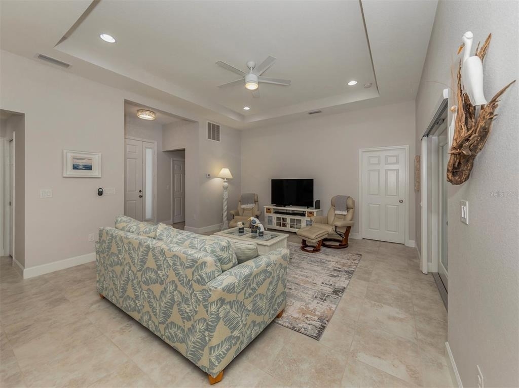 236 Holly Road - Photo 10