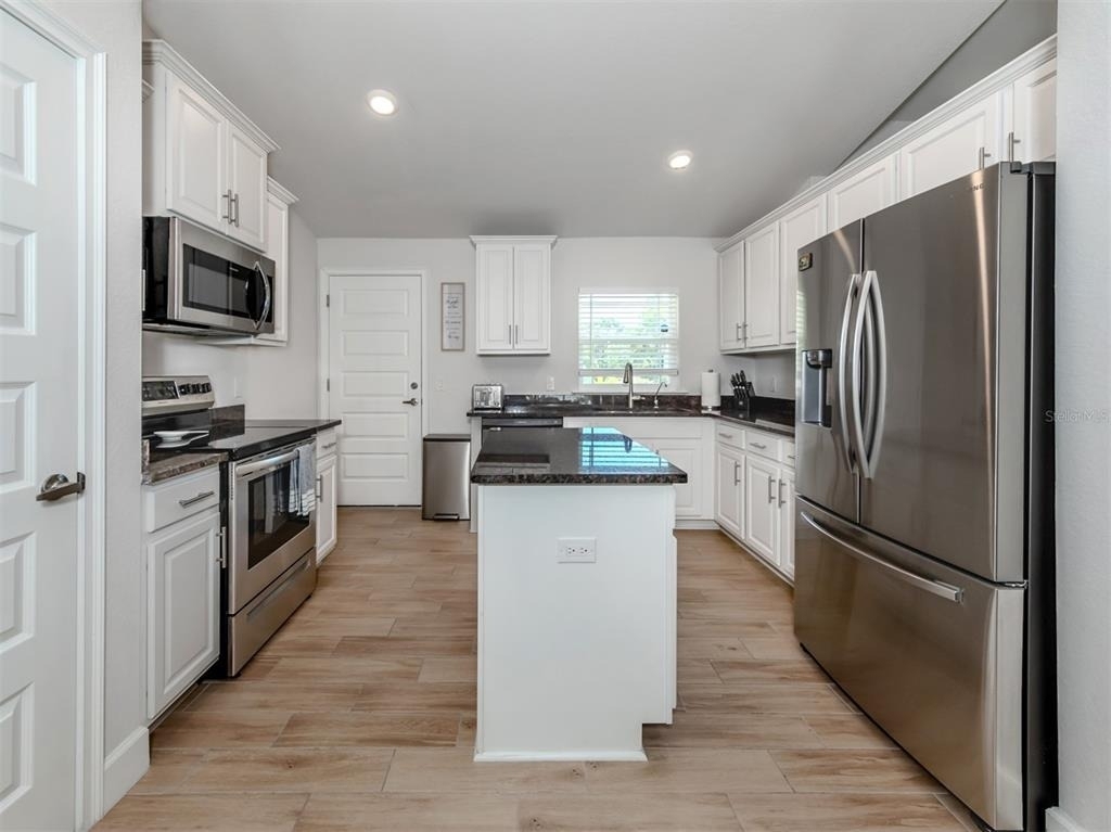 1190 Euclid Road - Photo 23