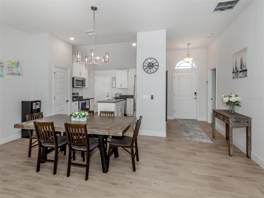 1190 Euclid Road - Photo 22
