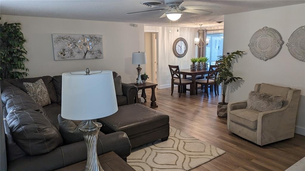 567 Bradenton Road - Photo 3