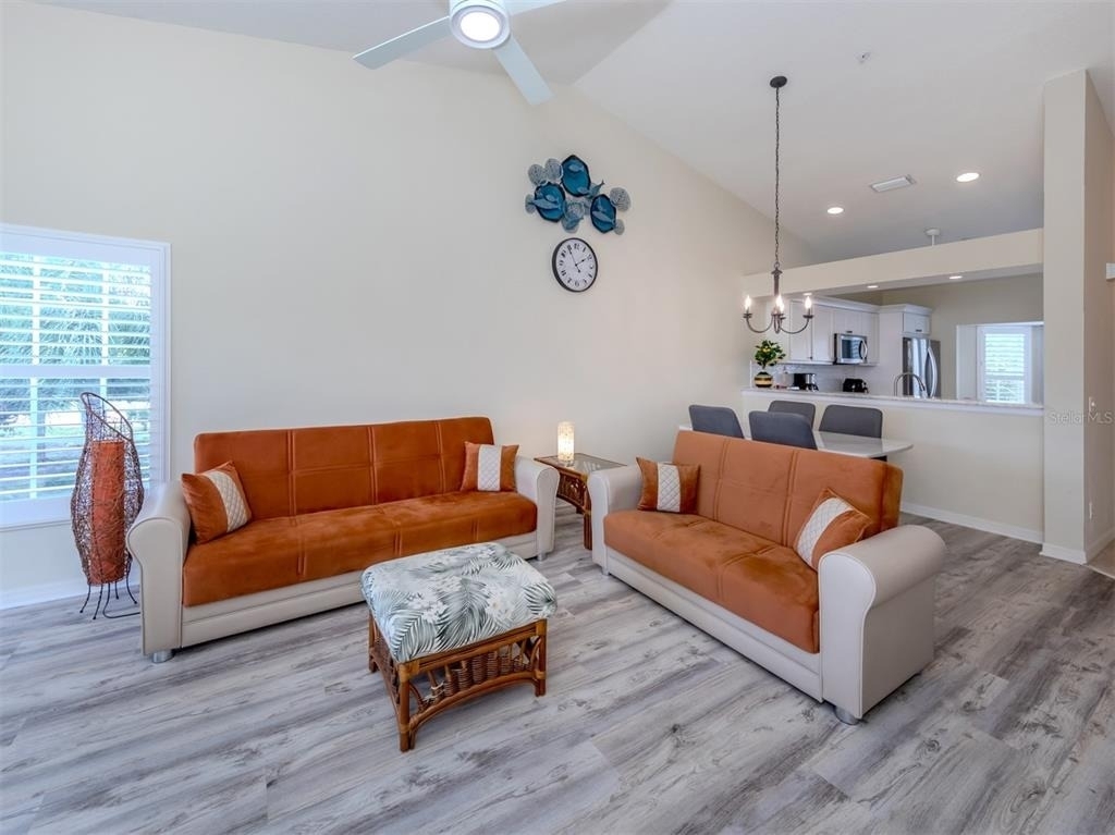 901 Addington Court - Photo 17