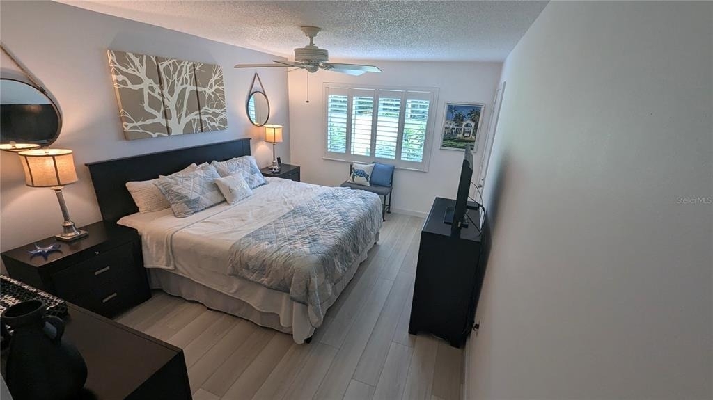 1624 Stickney Point - Photo 5