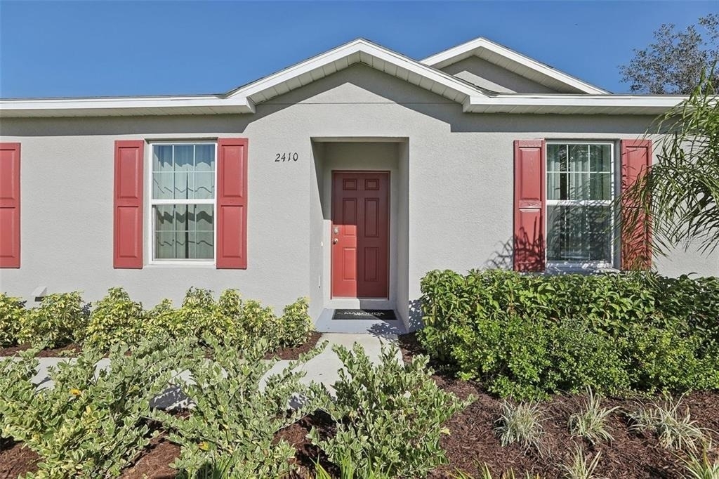 2410 Park Avenue - Photo 1