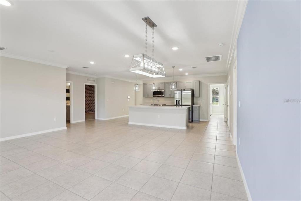 2410 Park Avenue - Photo 3