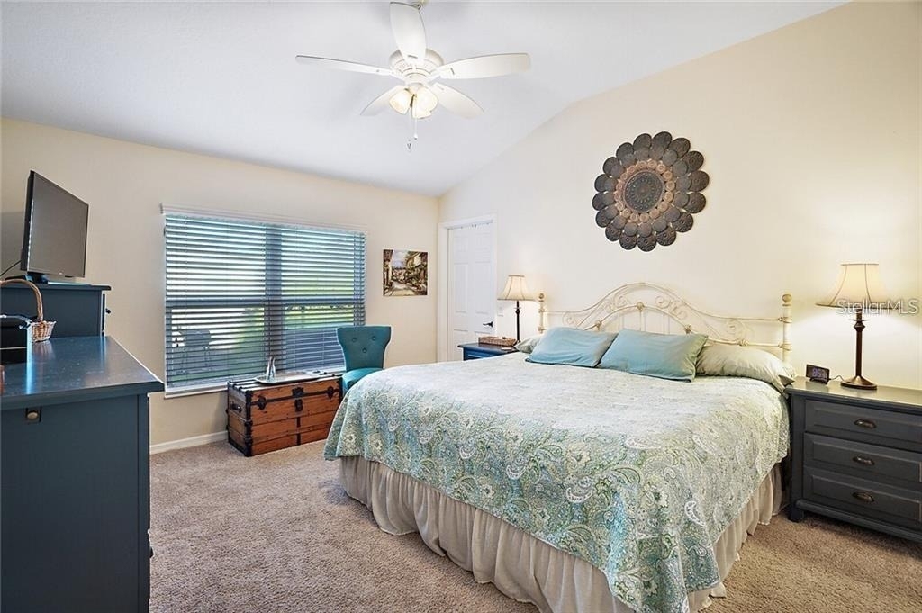 3225 Wise Way - Photo 2