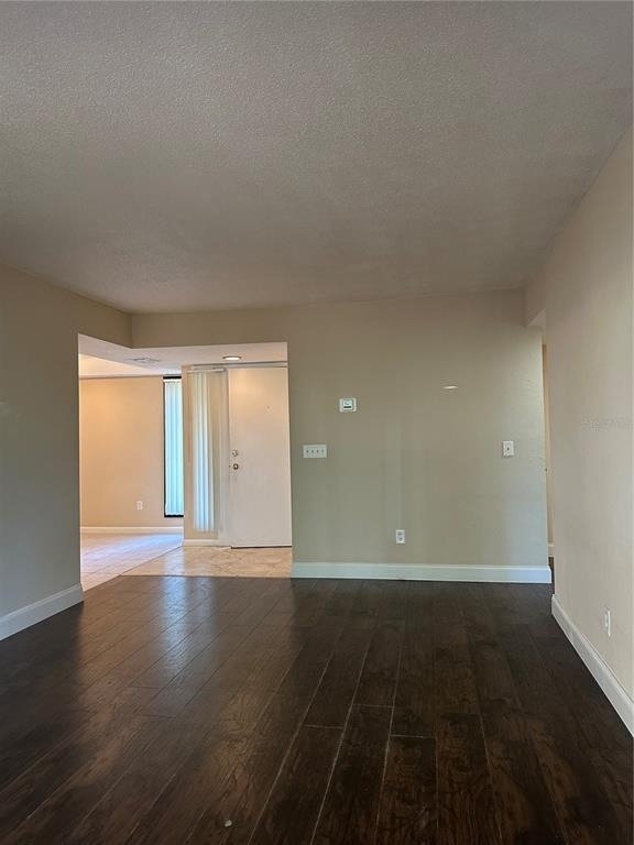 4600 E Moody Boulevard - Photo 7
