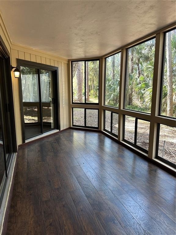 4600 E Moody Boulevard - Photo 16