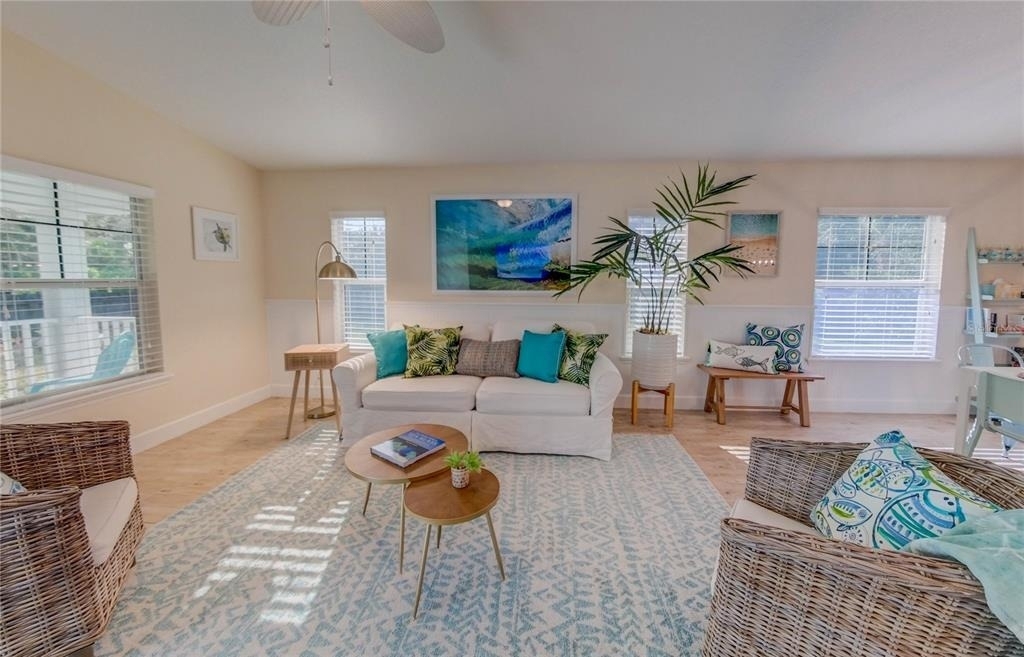 27 Malacompra Road - Photo 0