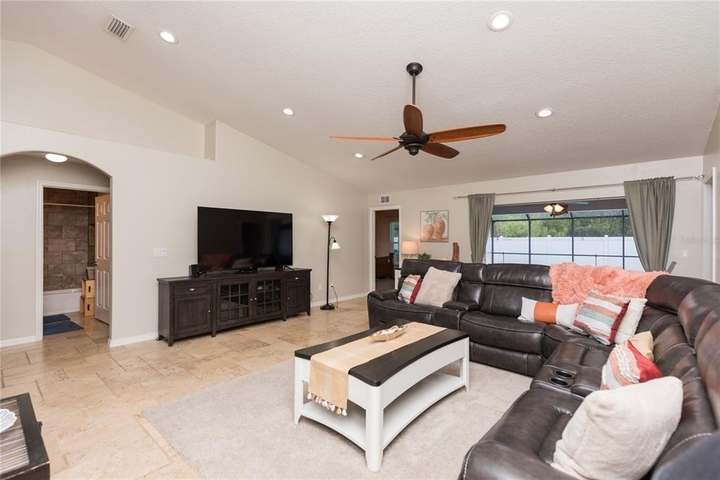 7 Lancaster Lane - Photo 28