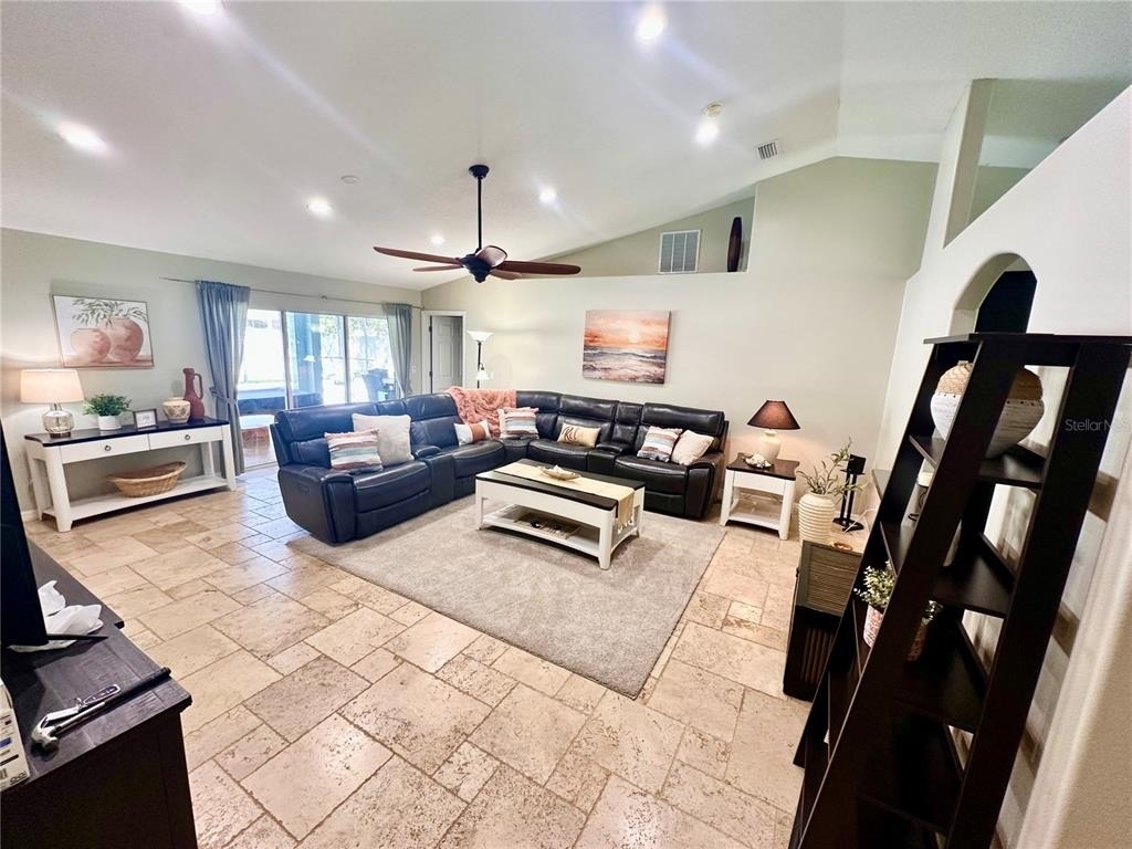 7 Lancaster Lane - Photo 14