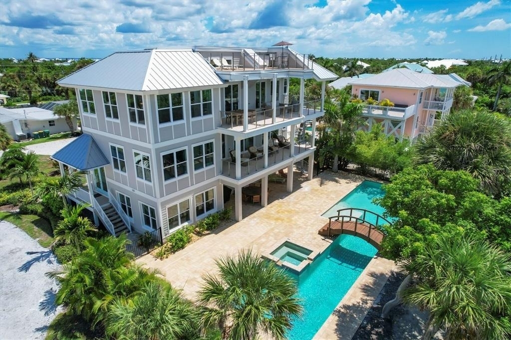 300 Gasparilla Street - Photo 0