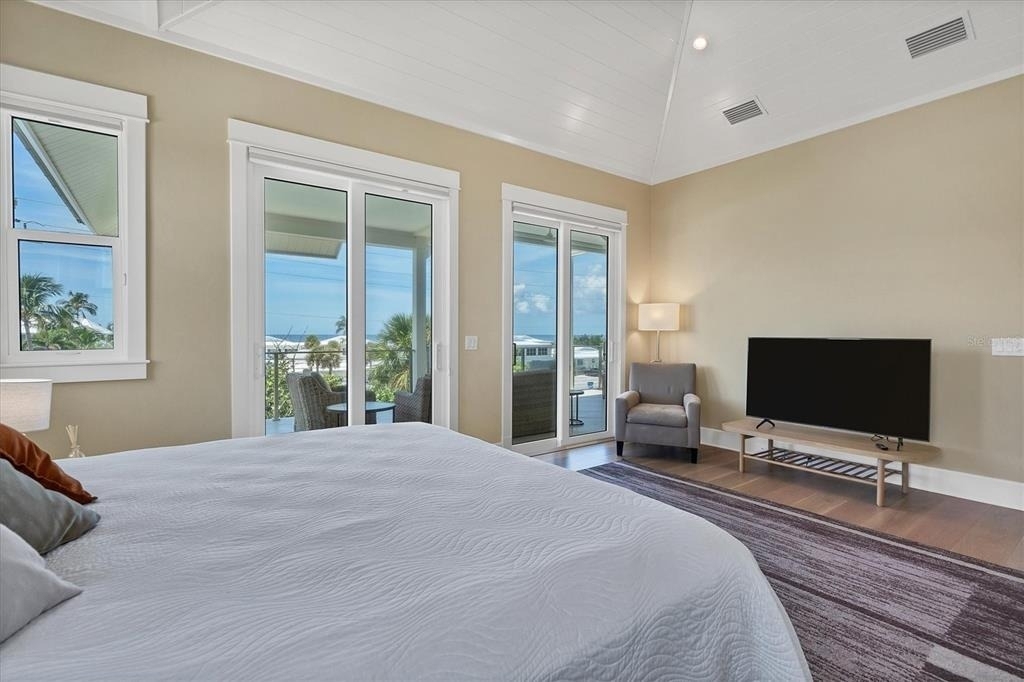 300 Gasparilla Street - Photo 20