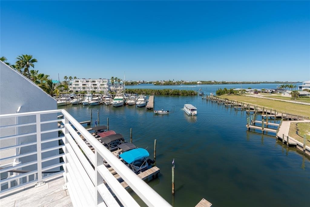8280 Harborside Circle - Photo 14