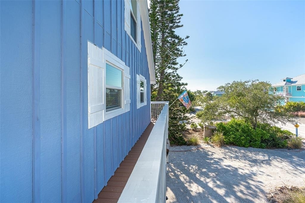210 Bocilla Drive - Photo 3