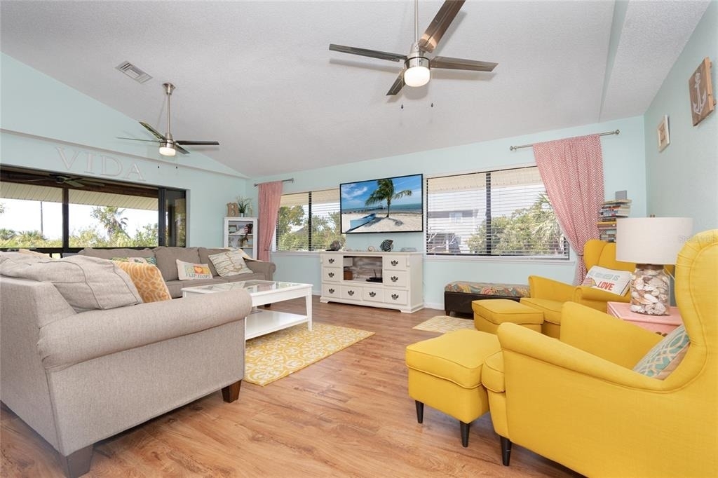 9542 Rum Runner Road - Photo 13