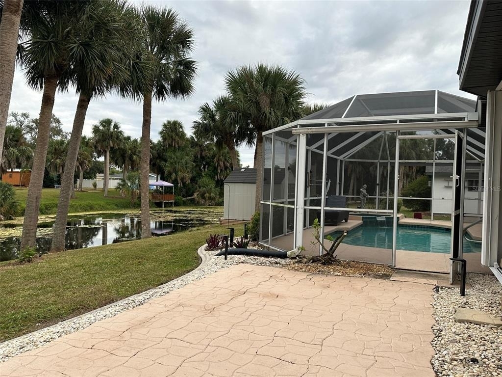 1238 Yorkshire Street - Photo 38