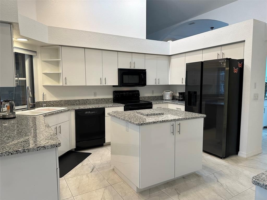 1238 Yorkshire Street - Photo 11
