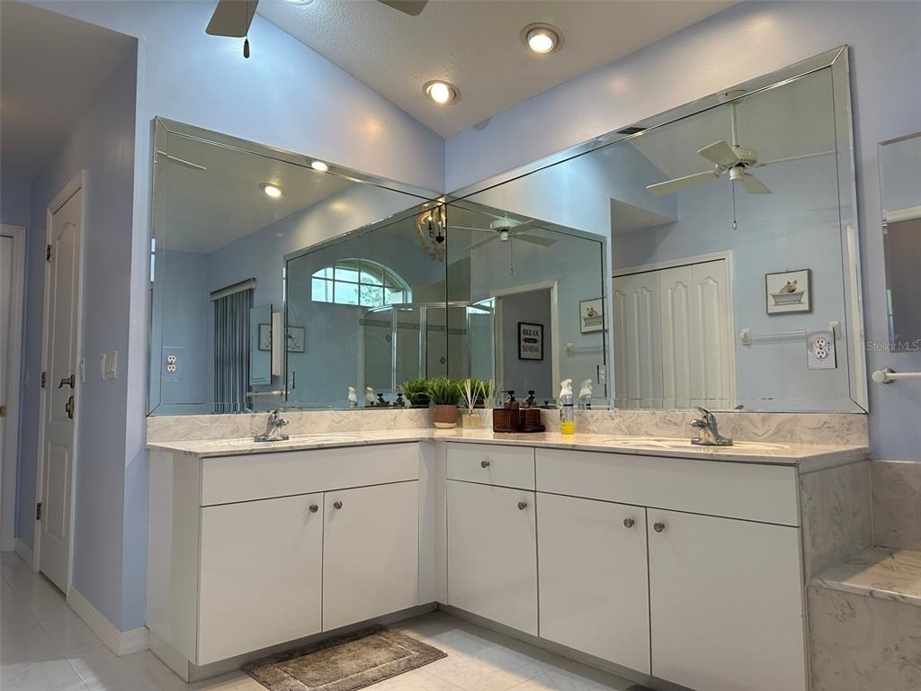 1238 Yorkshire Street - Photo 23