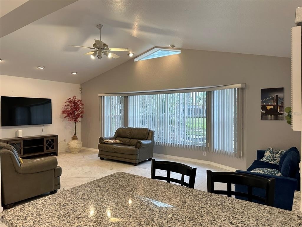 1238 Yorkshire Street - Photo 17