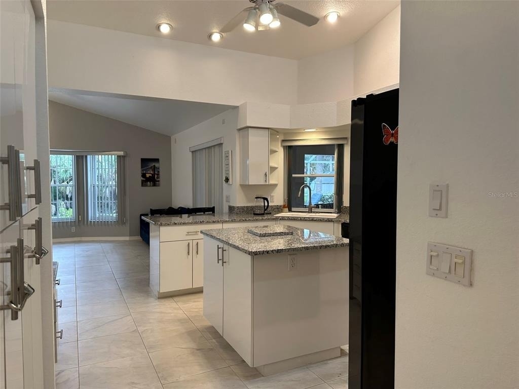 1238 Yorkshire Street - Photo 16