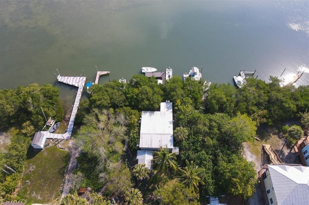 8144 Little Gasparilla Island - Photo 32