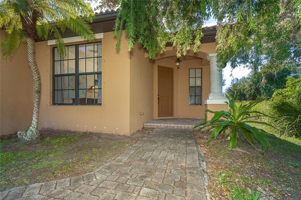 431 Albatross Road - Photo 2