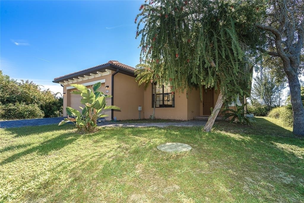 431 Albatross Road - Photo 1