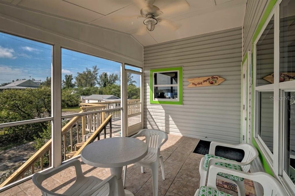 8876 Bay Street - Photo 3